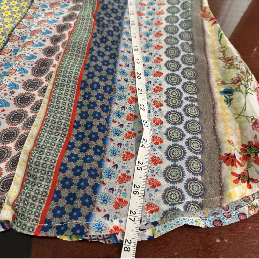 Johnny Was Multicolor Patterned Tunic. - Picture 4 of 4